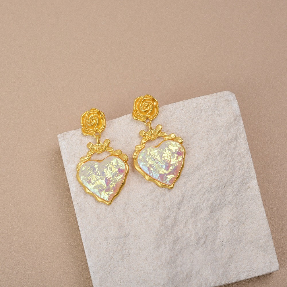 Lovey Heart Earrings