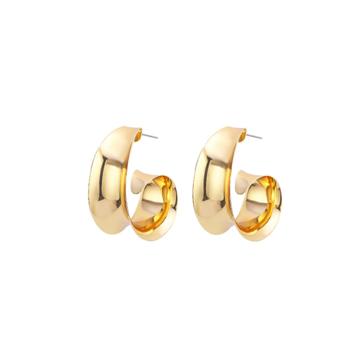 Carmen Golden Hoop