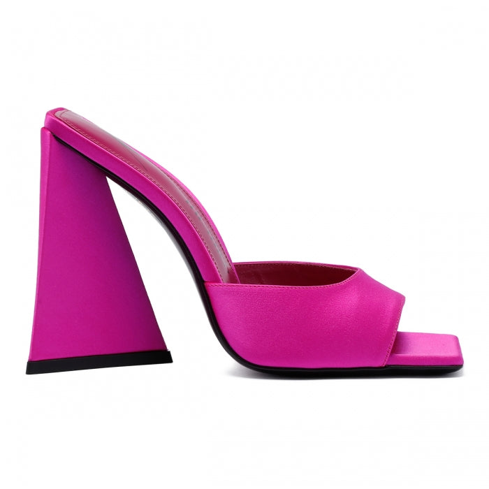 Venus Pumps
