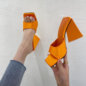 Venus Pumps